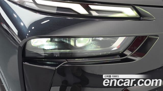 BMW X7 2023 — Şəkil 8/39