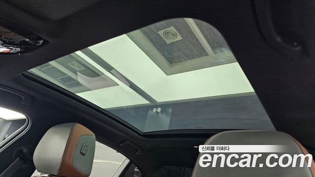 BMW i5 2023 — ფოტო 14/20
