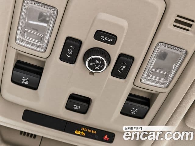Cadillac Escalade 2023 — Фото 16/20