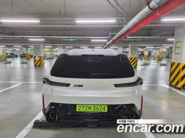 BMW XM 2025 — Photo 19/20