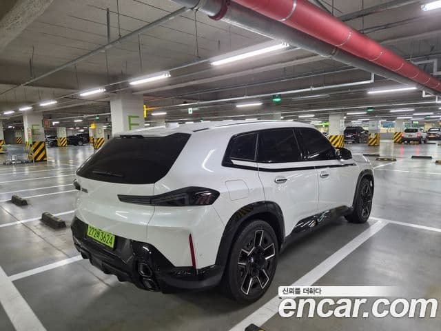 BMW XM 2025 — Photo 4/20