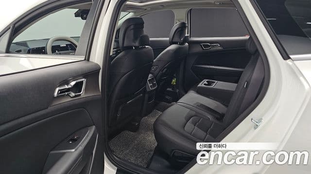 Kia Sportage 2025 — Фото 12/20