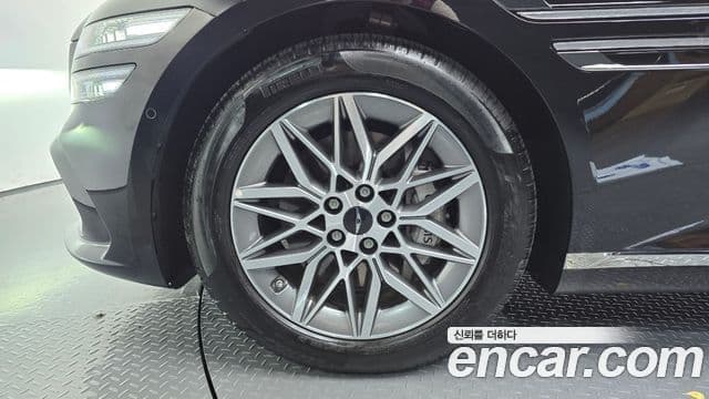 Genesis G80 2024 — Şəkil 27/30