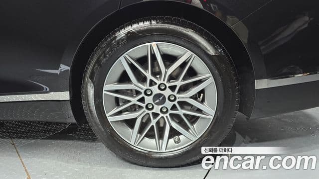 Genesis G80 2024 — Şəkil 19/30