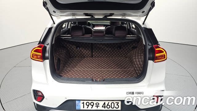 Kia Niro 2021 — Photo 10/20