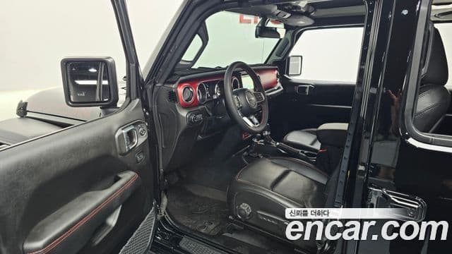 Jeep Wrangler 2023 — Photo 30/30