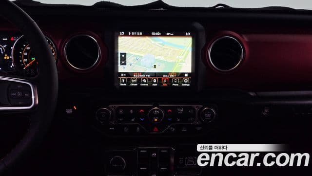 Jeep Wrangler 2023 — Photo 26/30