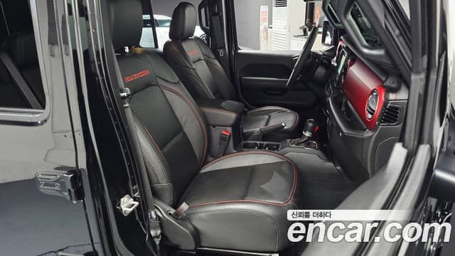Jeep Wrangler 2023 — Photo 24/30