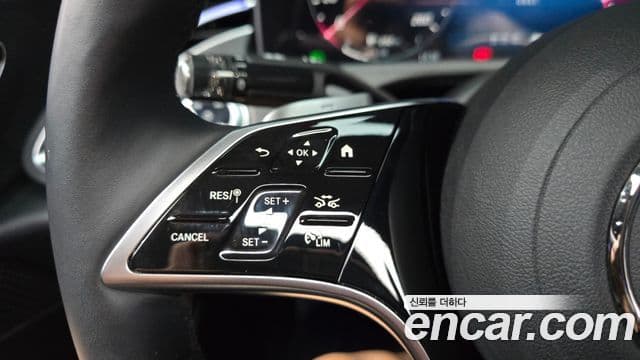 Mercedes-Benz E-Class 2025 — Şəkil 18/31