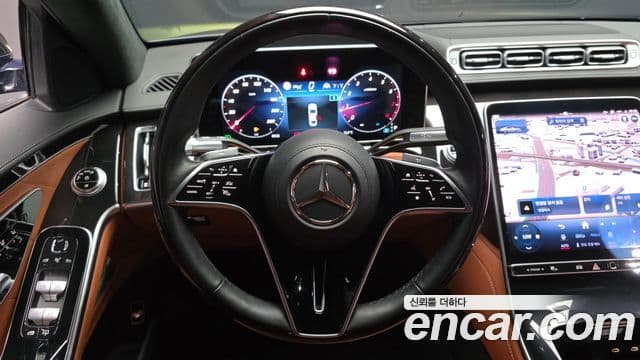 Mercedes-Benz S-Class 2021 — Photo 37/37