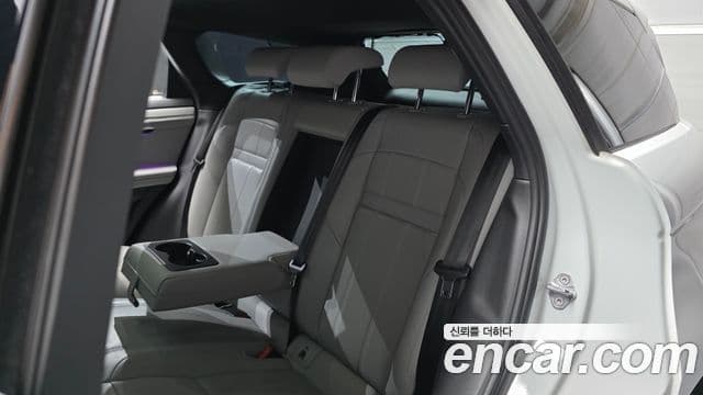 Land Rover Range Rover Evoque 2022 — Фото 12/20