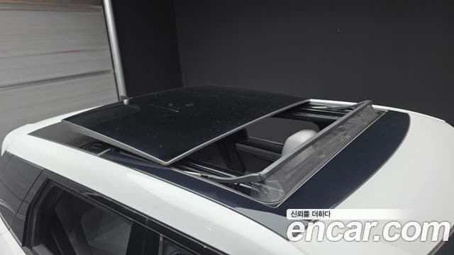 Land Rover Range Rover Evoque 2022 — Şəkil 14/35