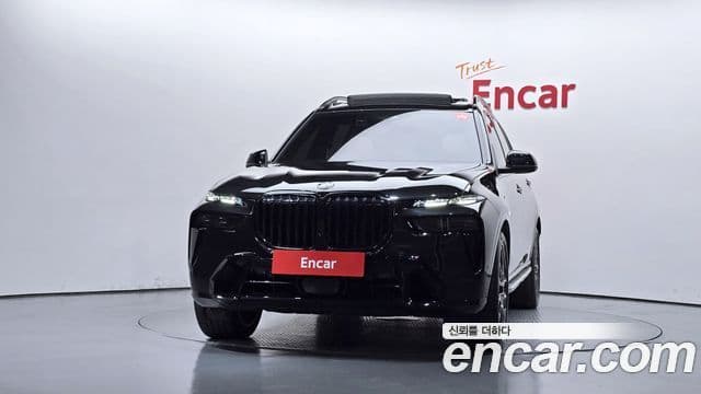 BMW X7 2025 — Photo 14/20