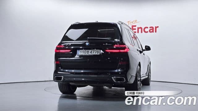 BMW X7 2025 — Photo 1/20