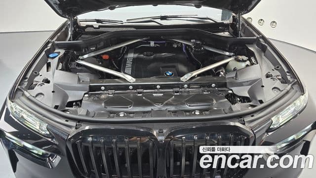 BMW X7 2025 — Photo 19/20
