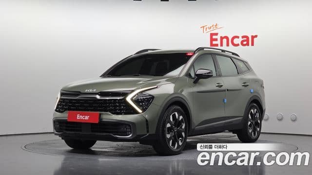 Kia Sportage 2021 — Фото 1/20