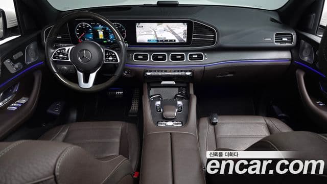 Mercedes-Benz GLS-Class 2021 — Photo 5/39