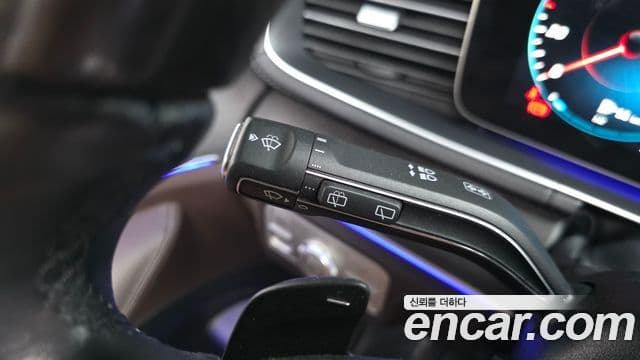 Mercedes-Benz GLS-Class 2021 — Photo 31/39