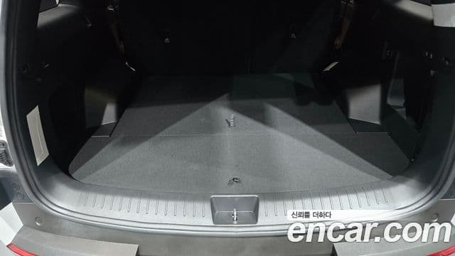 Hyundai Santa Fe 2026 — Şəkil 25/38