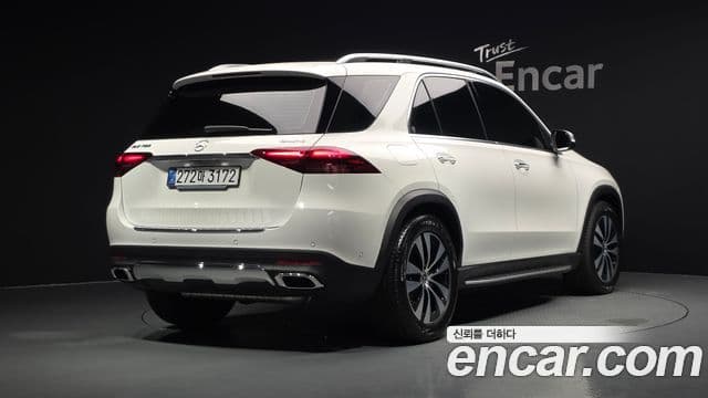 Mercedes-Benz GLE-Class 2026 — Photo 13/20