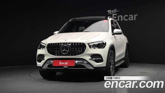Mercedes-Benz GLE-Class 2026 — Photo 12/20