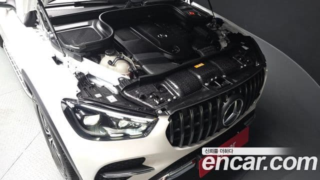 Mercedes-Benz GLE-Class 2026 — Photo 10/20