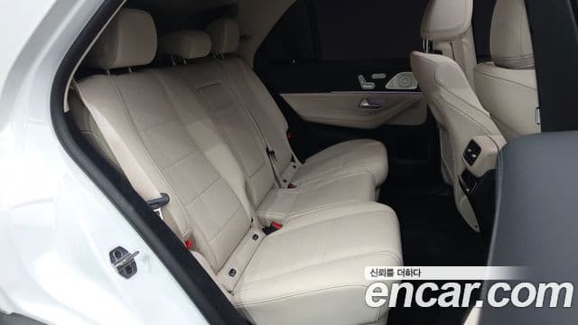 Mercedes-Benz GLE-Class 2026 — Photo 2/20