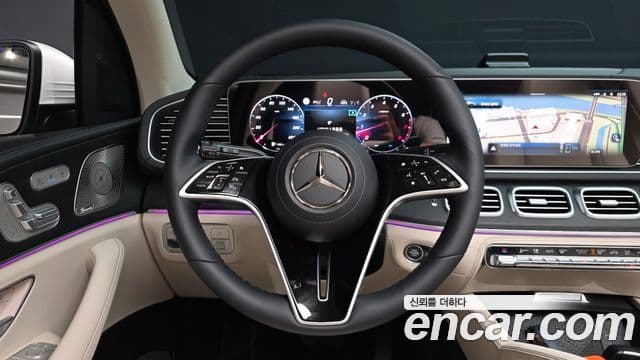 Mercedes-Benz GLE-Class 2026 — Photo 4/20
