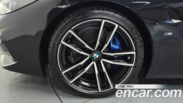BMW Z4 2025 — Photo 12/32