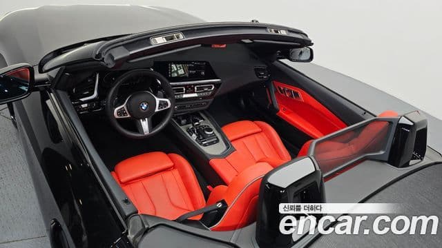 BMW Z4 2025 — Photo 23/32