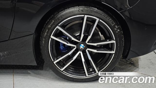 BMW Z4 2025 — Photo 5/32