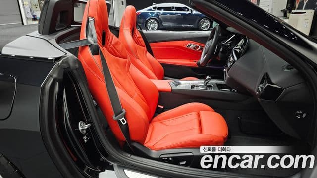 BMW Z4 2025 — Photo 21/32