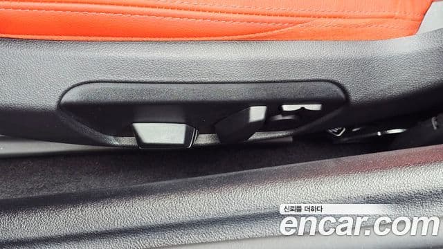 BMW Z4 2025 — Photo 9/32