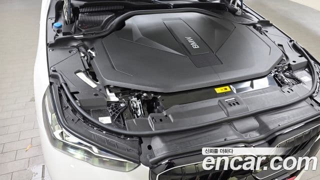 BMW i5 2025 — ფოტო 20/35