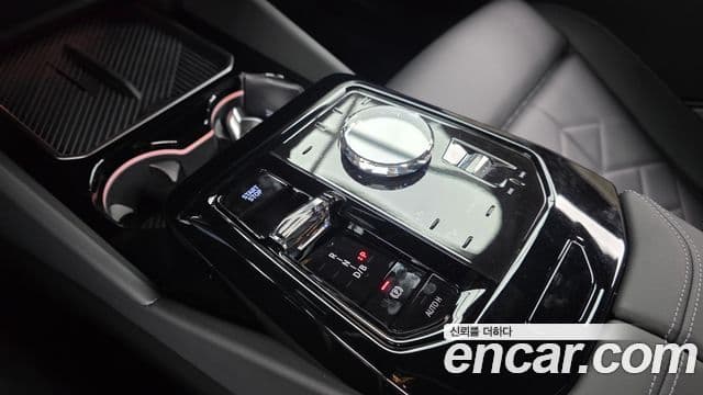 BMW i5 2025 — ფოტო 24/35