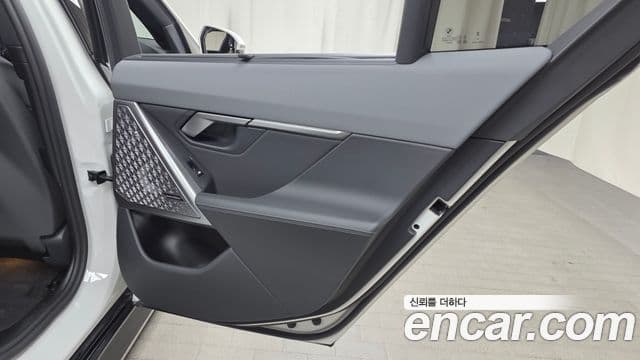 BMW i5 2025 — ფოტო 3/35