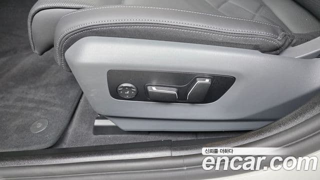 BMW i5 2025 — ფოტო 32/35