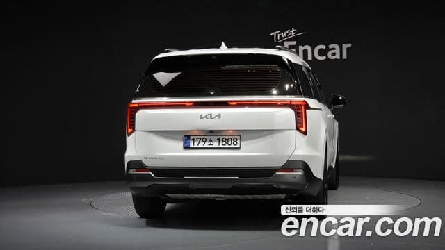 Kia Carnival 2025 — Фото 4/20