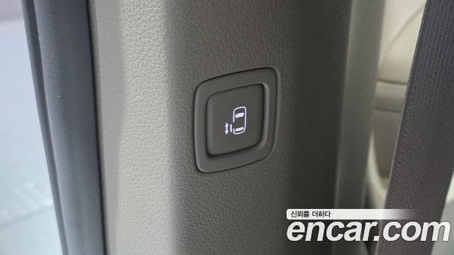 Kia Carnival 2025 — Фото 18/20