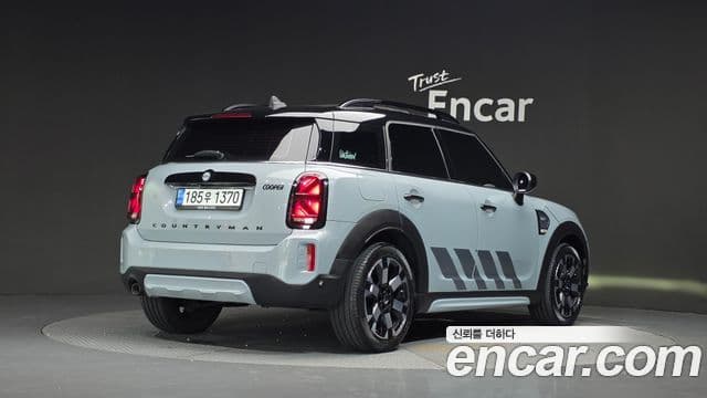 Mini Cooper Countryman 2022 — Фото 2/20