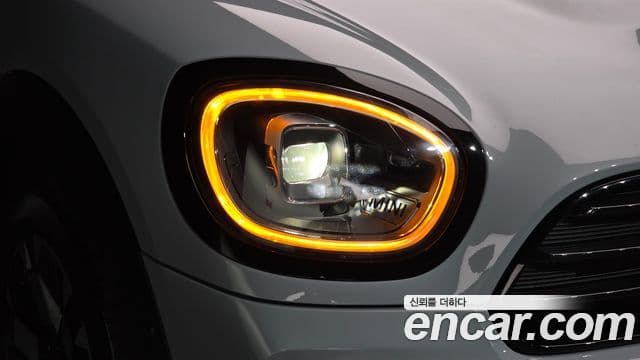 Mini Cooper Countryman 2022 — Şəkil 12/31