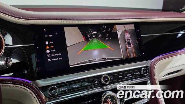 Bentley Flying Spur 2023 — Фото 14/20
