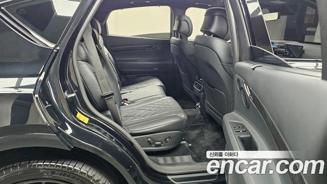 Genesis GV80 Coupe 2025 — Фото 11/20