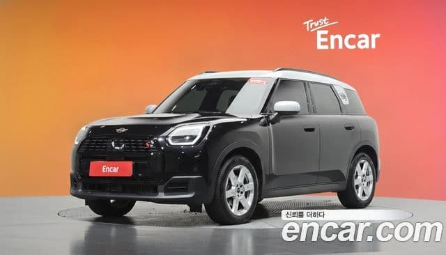 Mini Cooper S Countryman 2025 — Фото 1/20