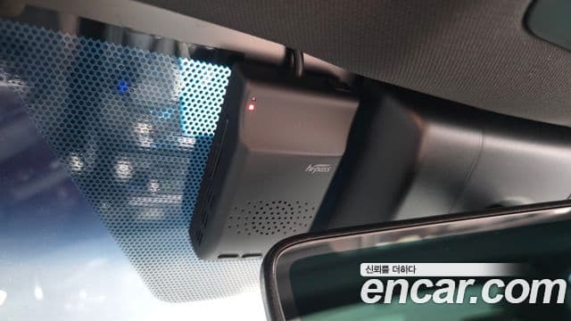 Lexus ES300h 2025 — Photo 23/46