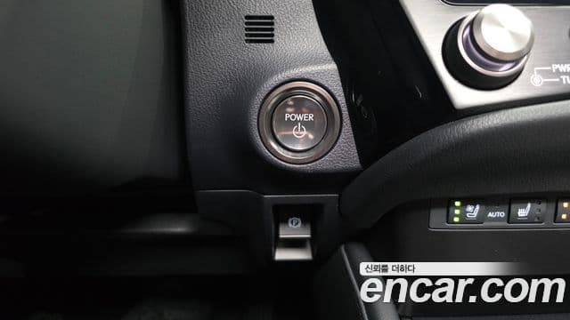 Lexus ES300h 2025 — Photo 3/46