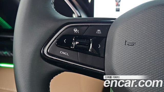 Renault Samsung Grand Koleos 2025 — Photo 13/33