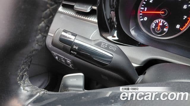 Kia K5 2023 — Şəkil 2/29