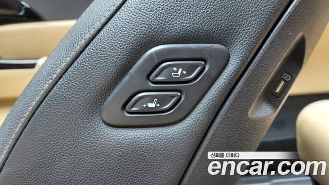 Kia Carnival 2022 — Фото 18/20