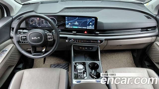 Kia Carnival 2024 — Фото 7/20